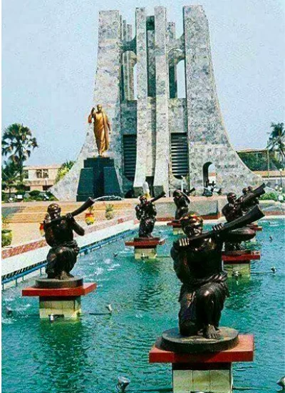 Kwame-Nkrumah-Mausoleum-Stayflex